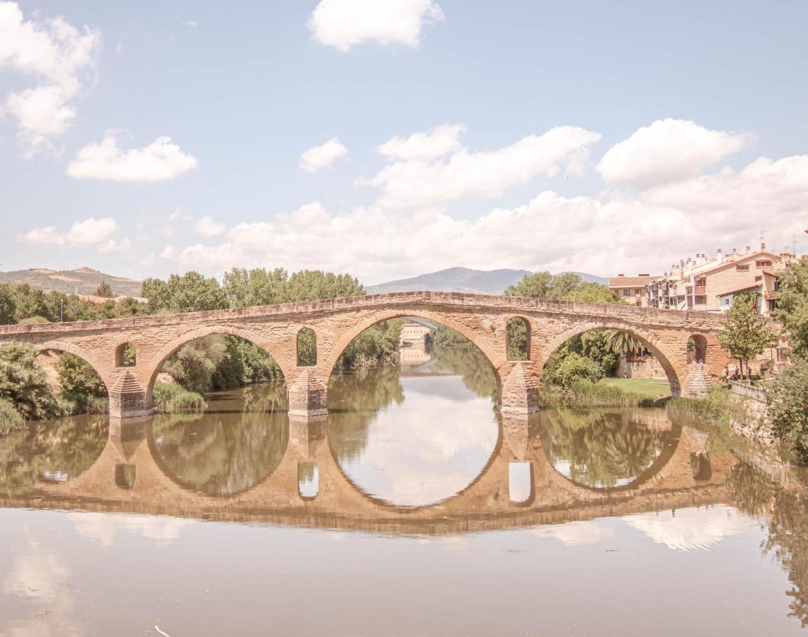 Casa Maitetxu, Acogedores Apartamentos Proximos A Pamplona Puente la Reina Buitenkant foto