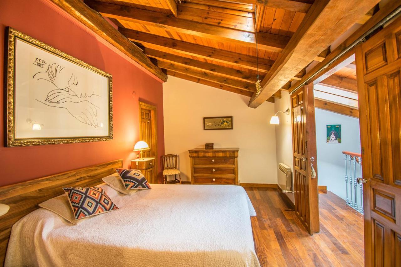 Casa Maitetxu, Acogedores Apartamentos Proximos A Pamplona Puente la Reina Buitenkant foto