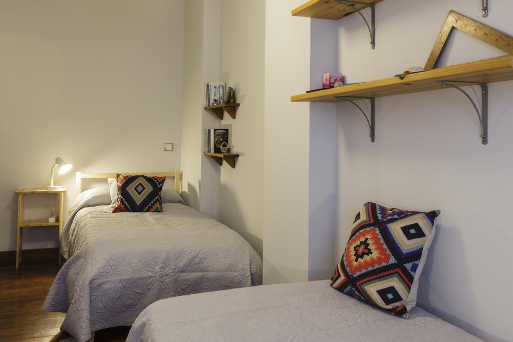 Casa Maitetxu, Acogedores Apartamentos Proximos A Pamplona Puente la Reina Buitenkant foto